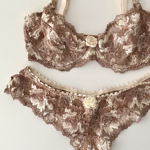 NEW Elle Macpherson China Rose Lace Set Bra Thong - Picture 9 of 9